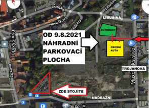 Uzavřené parkoviště před nádražní budovou!!